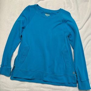 Lilly Pulitzer Luxletic Beach Comber Pullover size medium in Turquoise